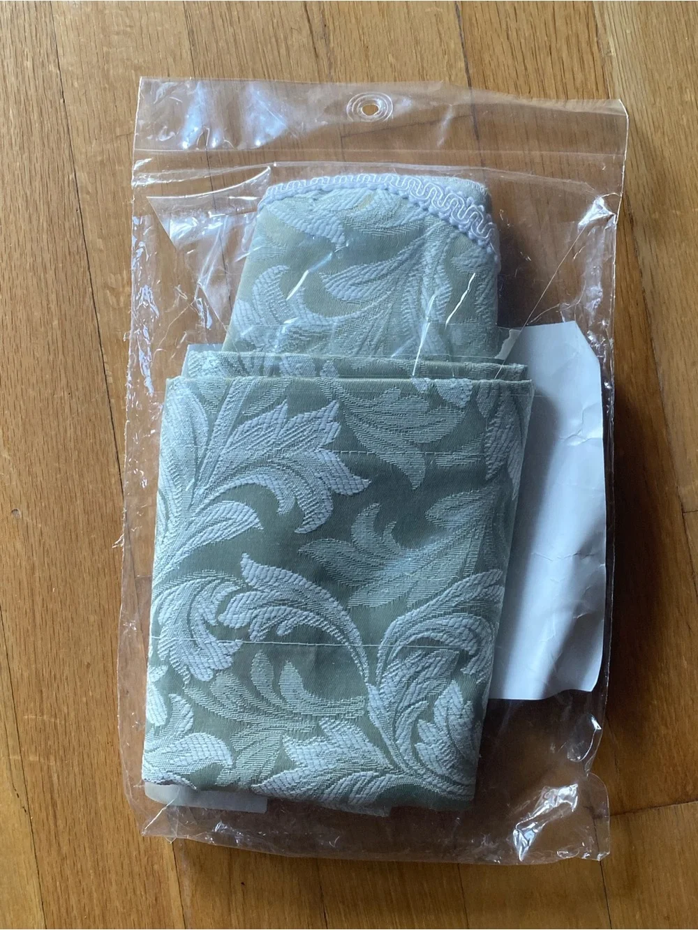 Bess Fashion Valance Set 2 Sage White Damask 54x17 Scallop Decorative Edge NEW